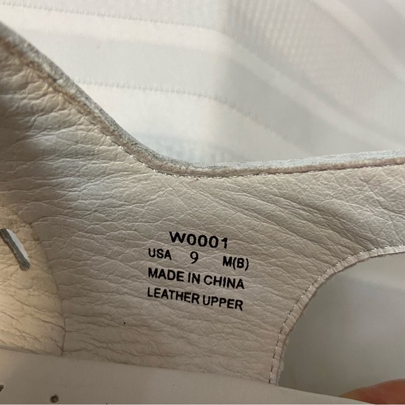 White Peeble Grain Womens Breeze Walker-Air Cell Cushion Insole -Size 9 EUC - Picture 6 of 8